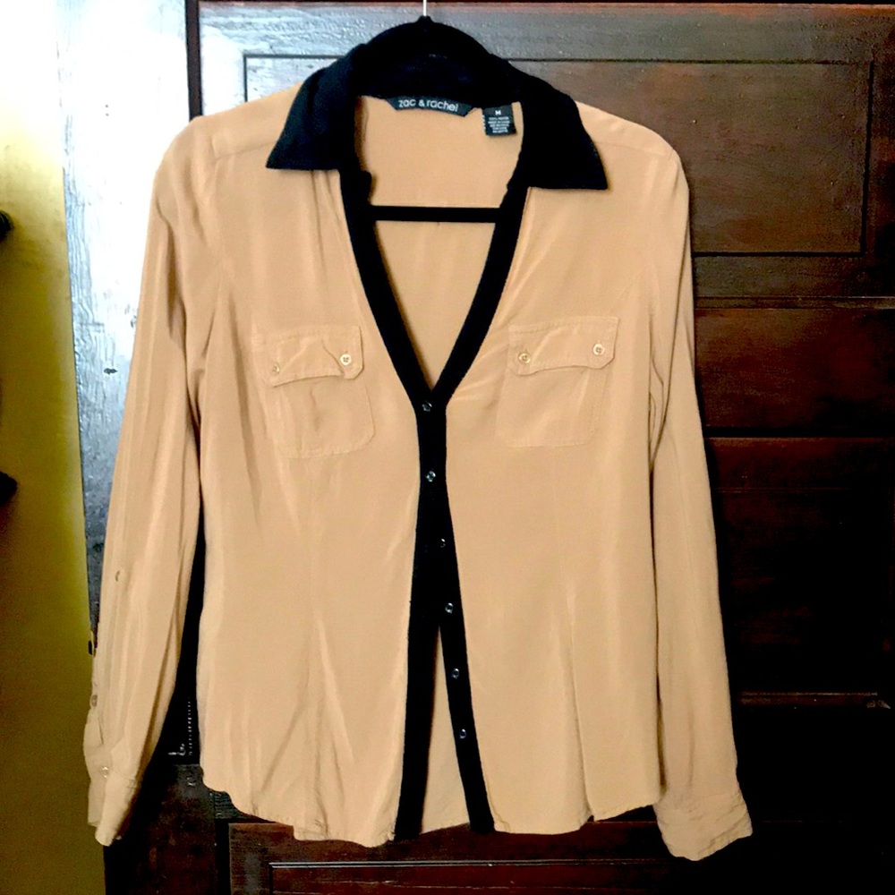 Zoe & Rachel button up top